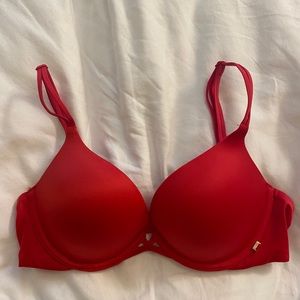 Victoria’s Secret Very Sexy Push-Up Bra